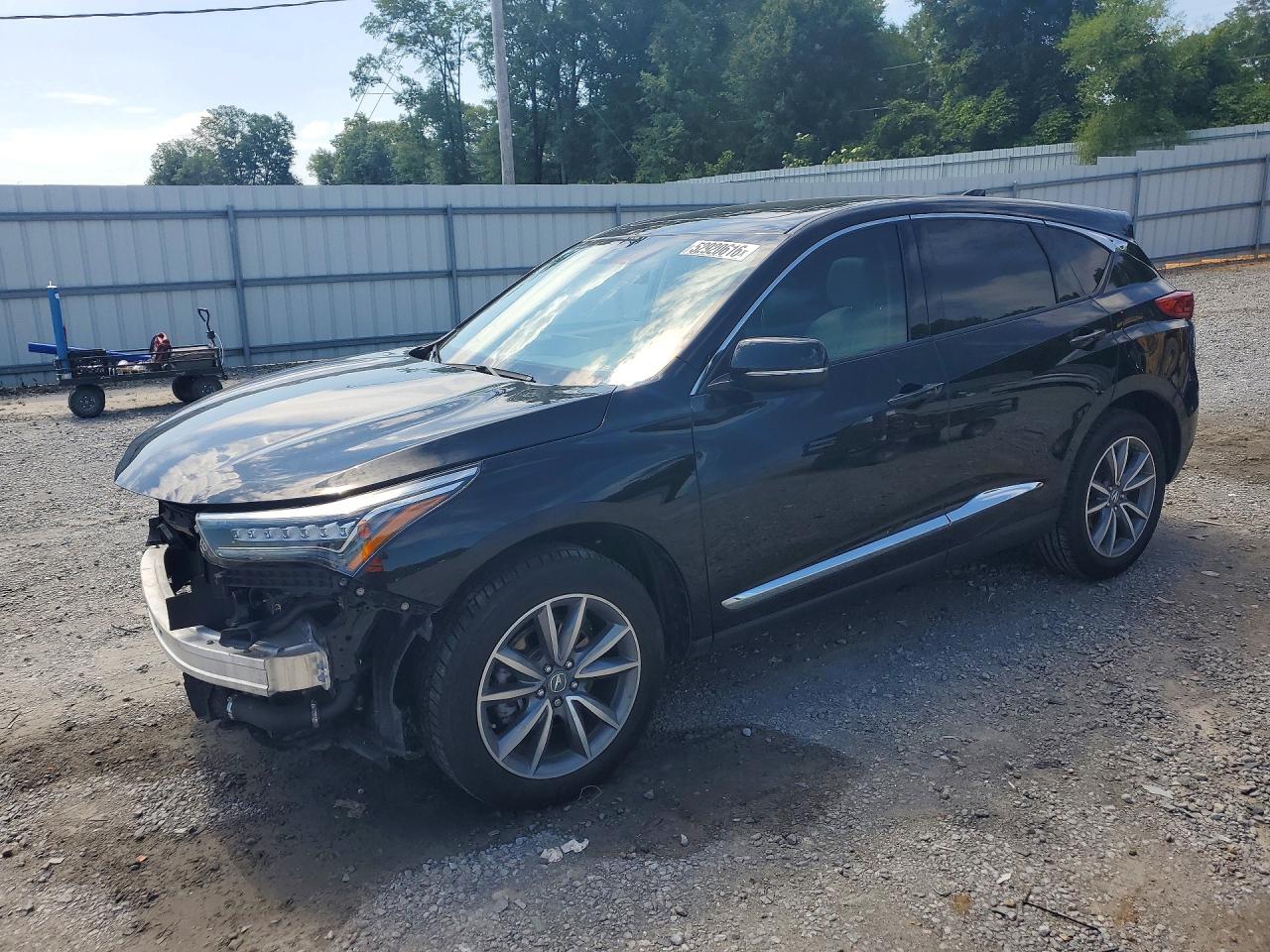 Salvage Acura RDX Image