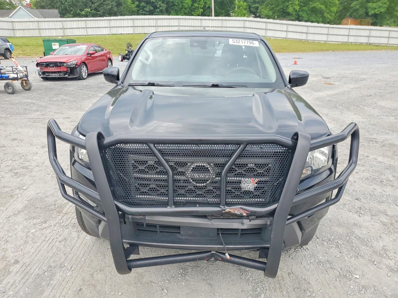 Nissan Frontier Sv