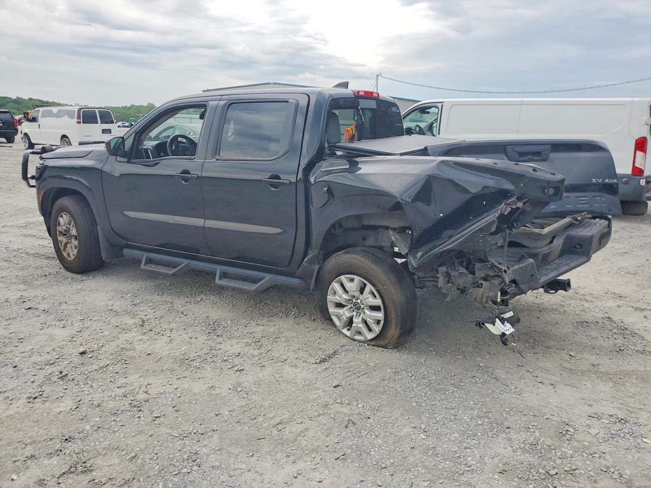 Nissan Frontier Sv