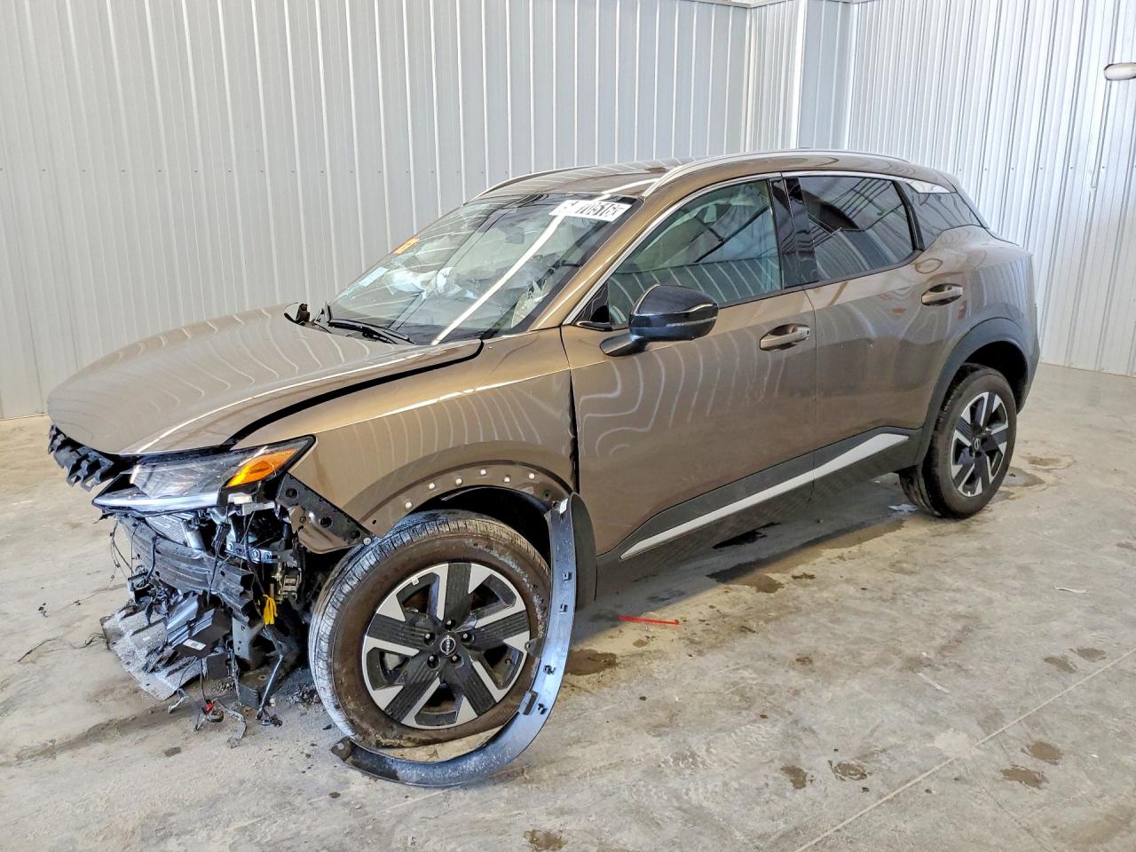 Salvage Nissan Kicks Image