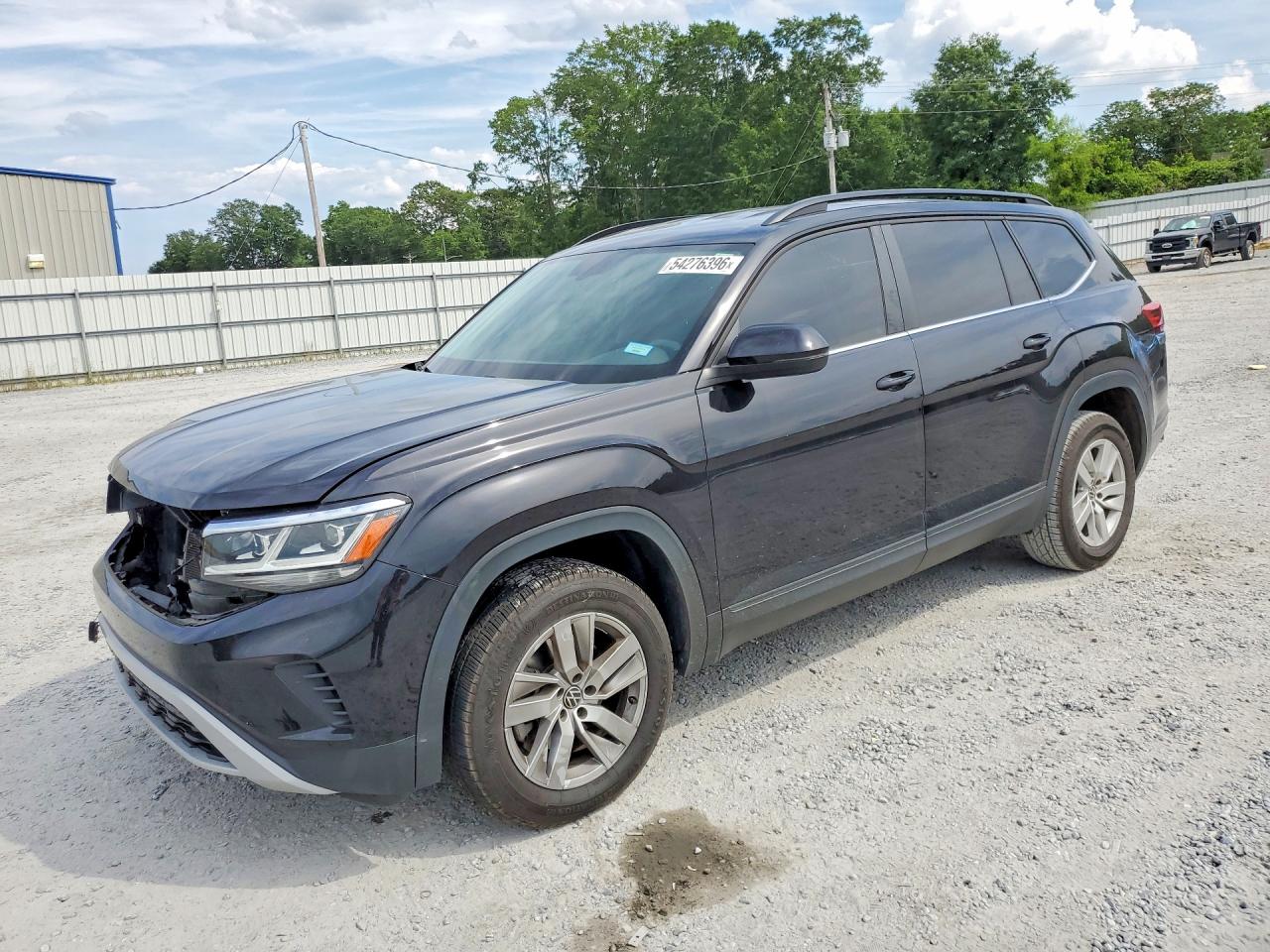 Salvage Volkswagen Atlas Image