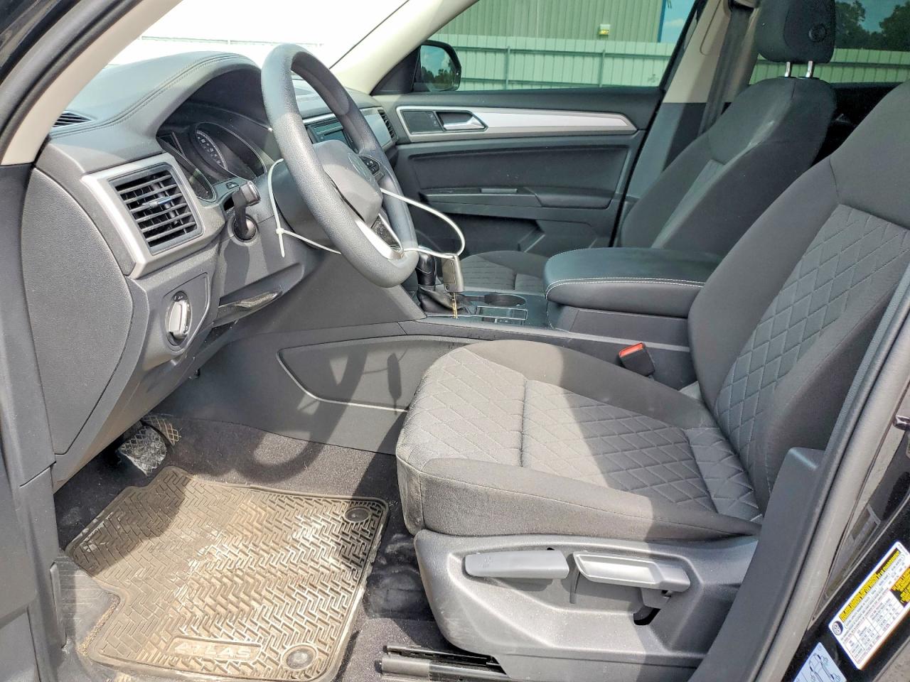 Volkswagen Atlas S