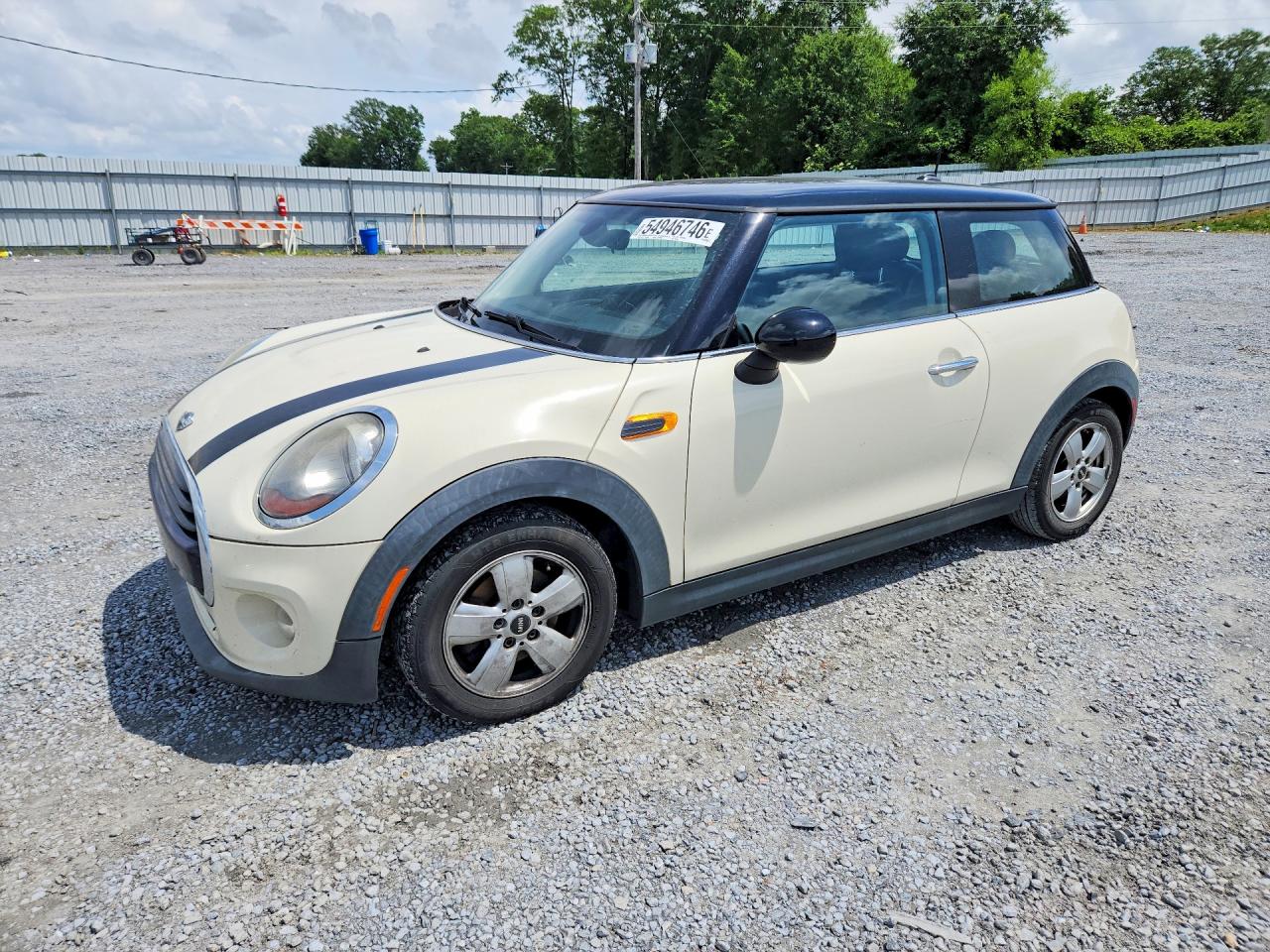 Salvage MINI Cooper Image