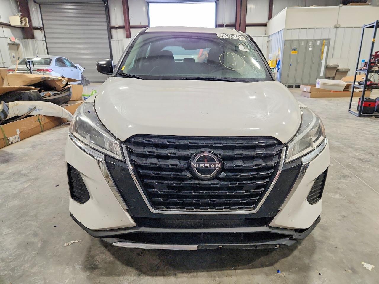 Nissan Kicks S