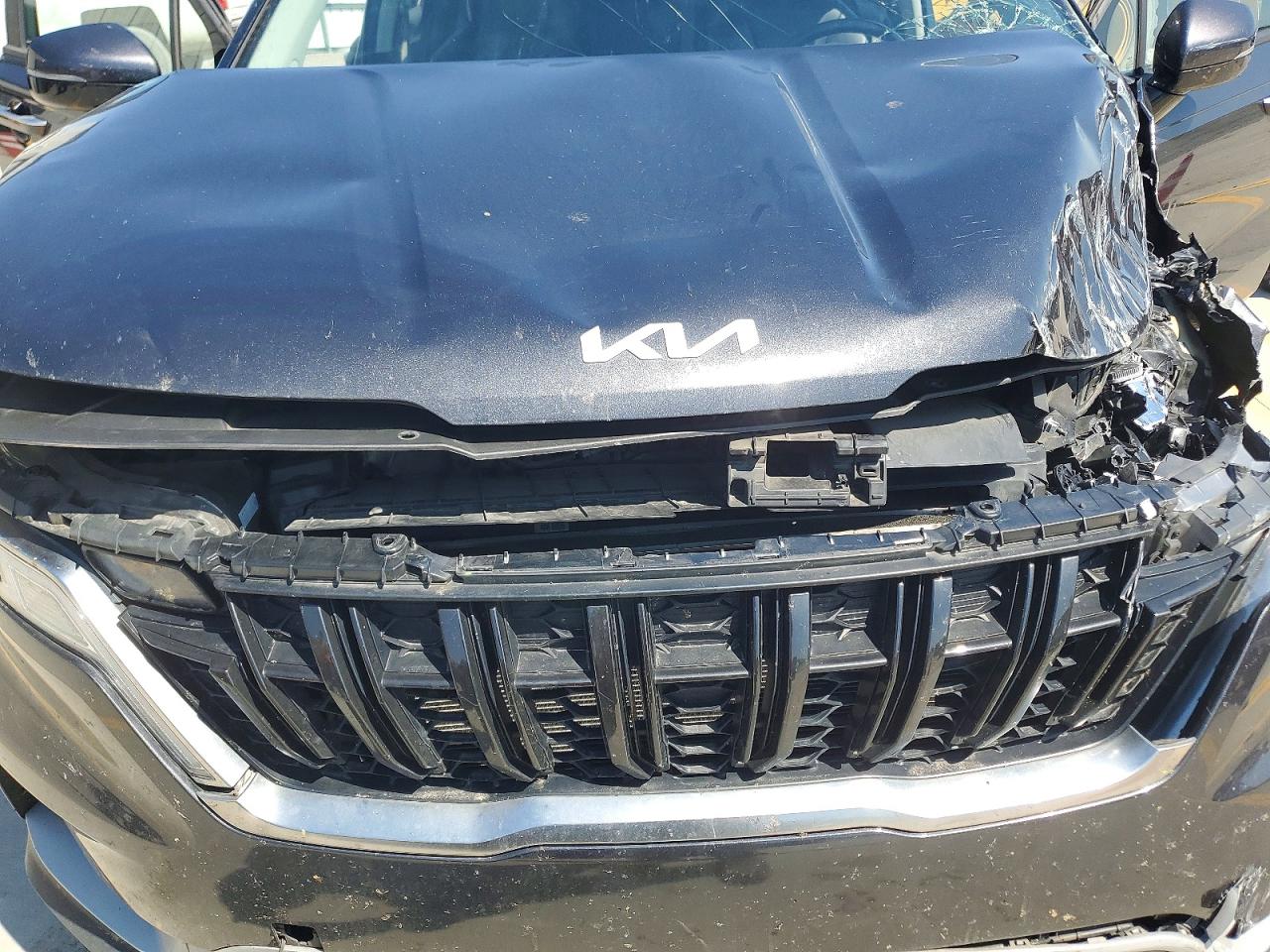 Kia Carnival Lx