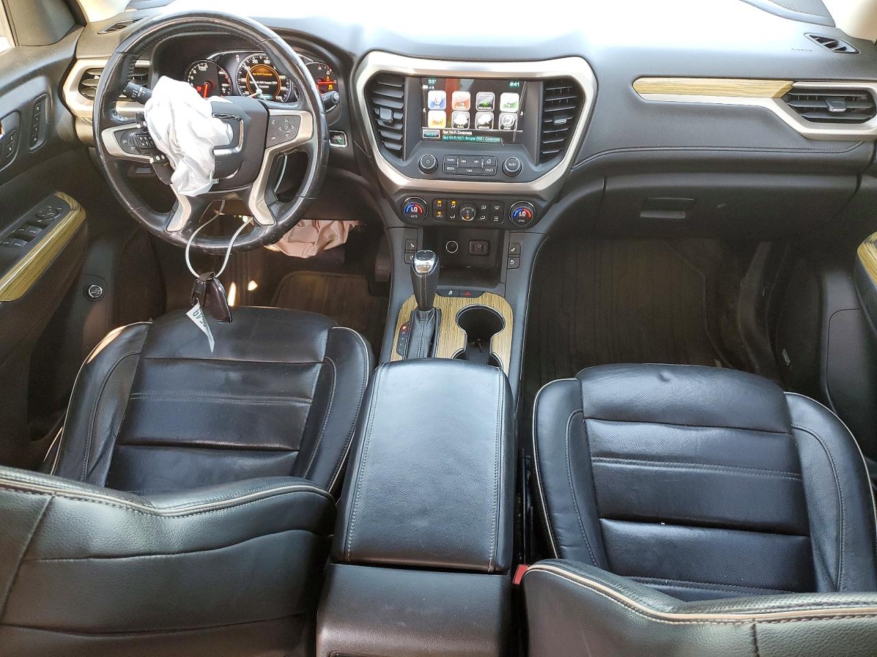 GMC Acadia Denali