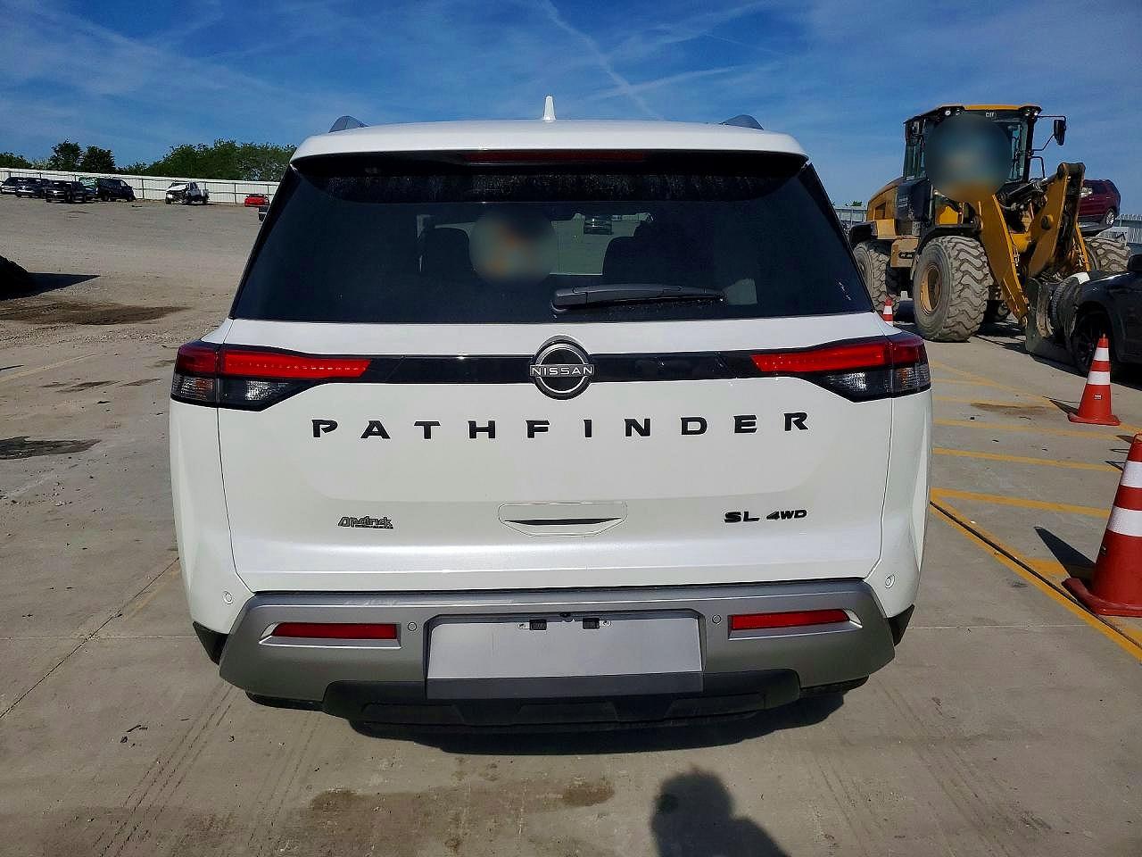 Nissan Pathfinder Sl