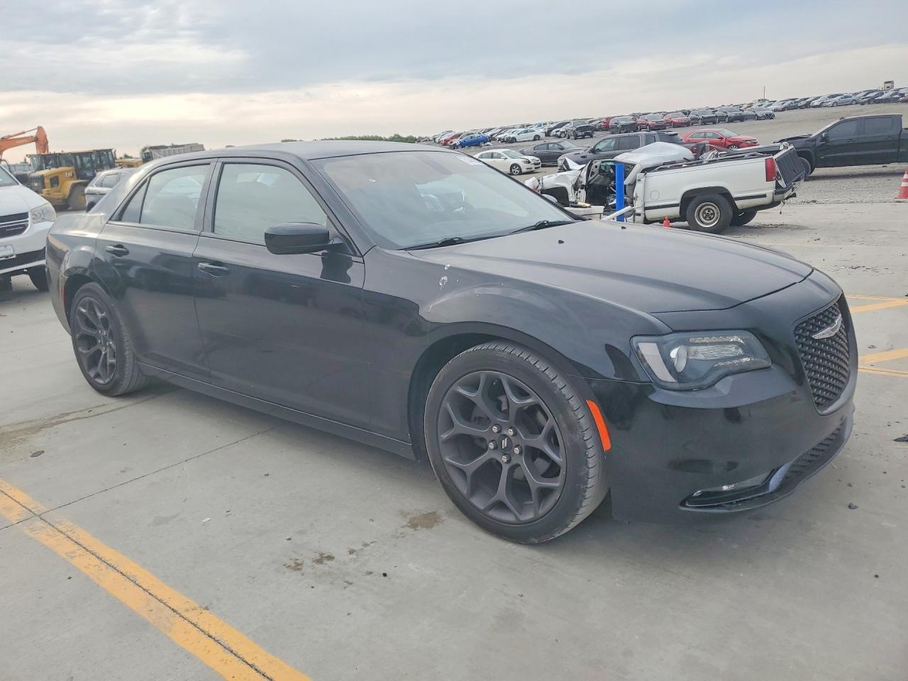 Chrysler 300 S