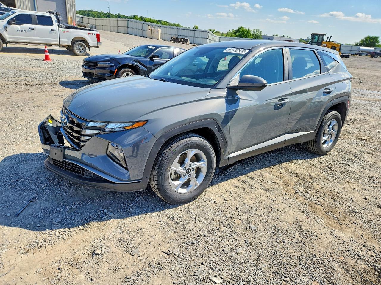 Salvage Hyundai TUCSON Image