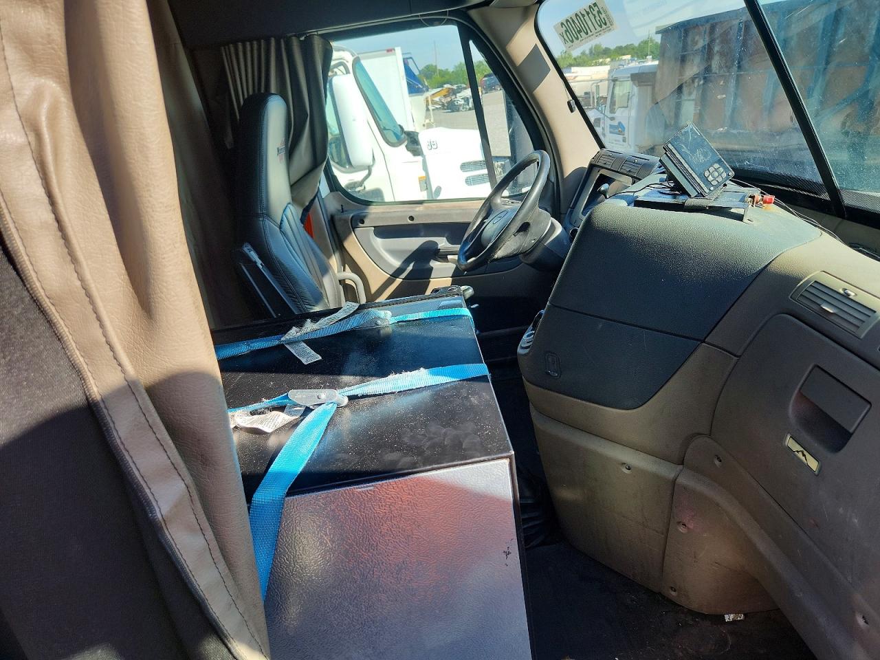 Freightliner Cascadia 125