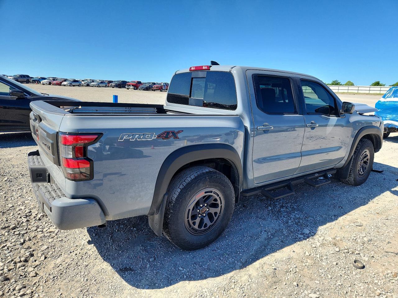 Nissan Frontier Pro-4x