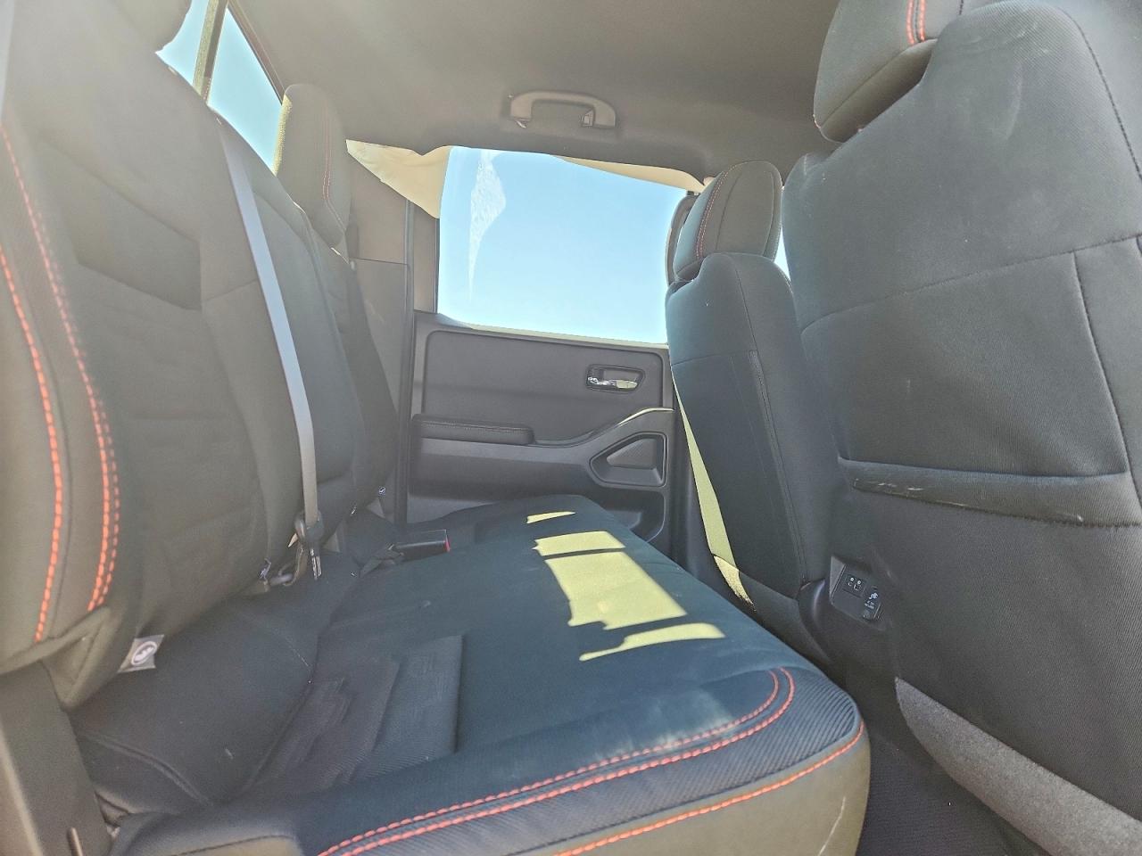 Nissan Frontier Pro-4x