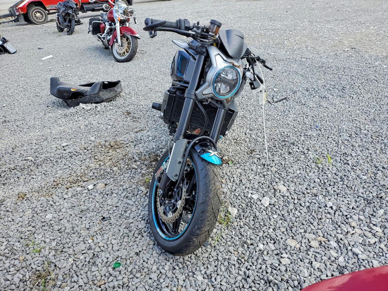 Cf Moto 700 CL X