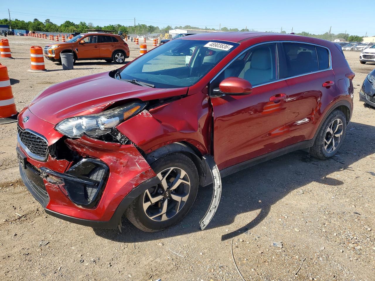 Salvage Kia Sportage Image