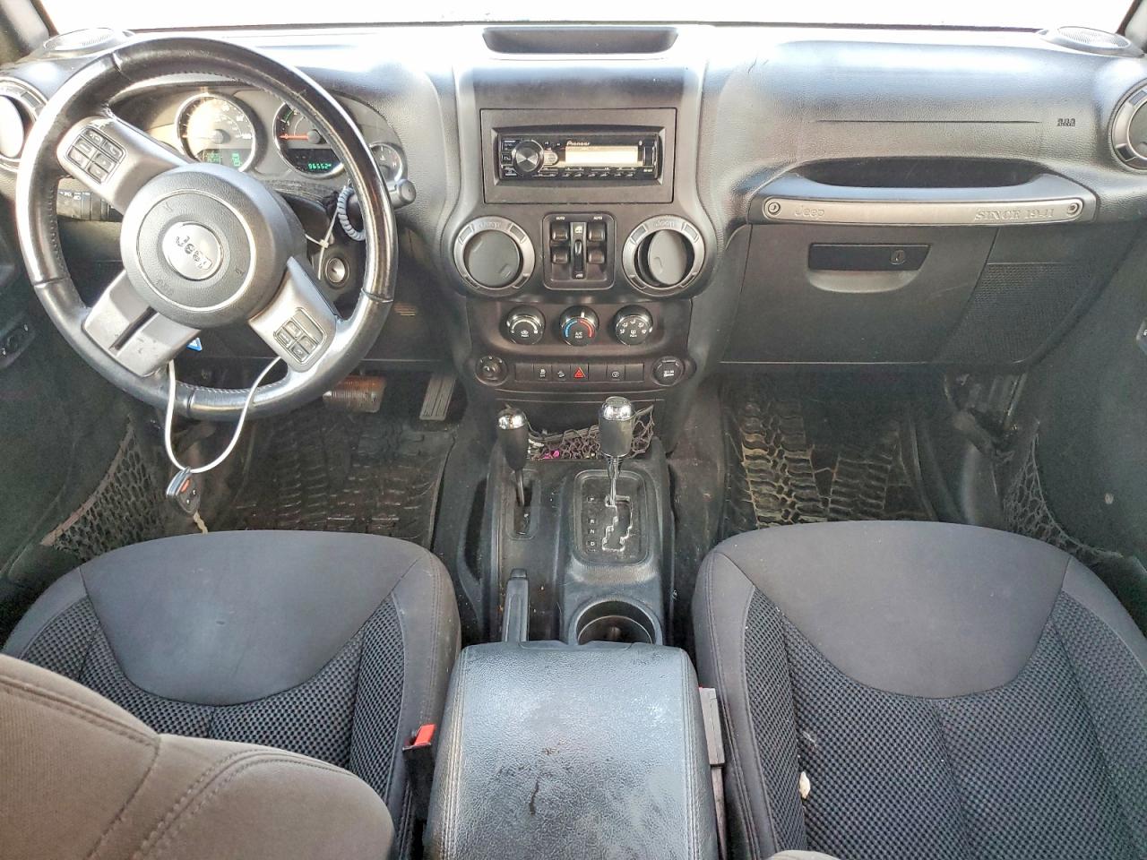 Jeep Wrangler Sport