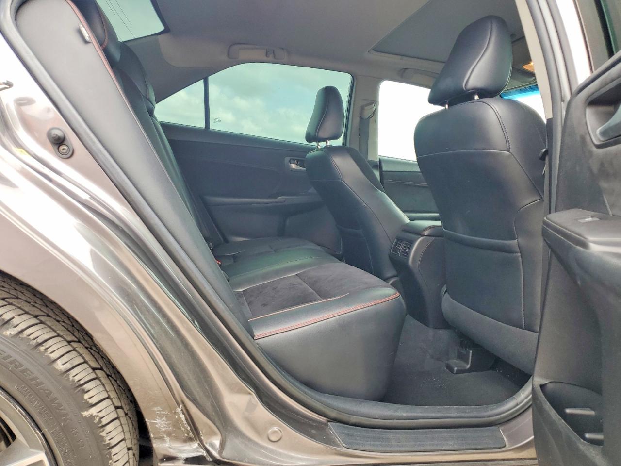 Toyota Camry Xse V6