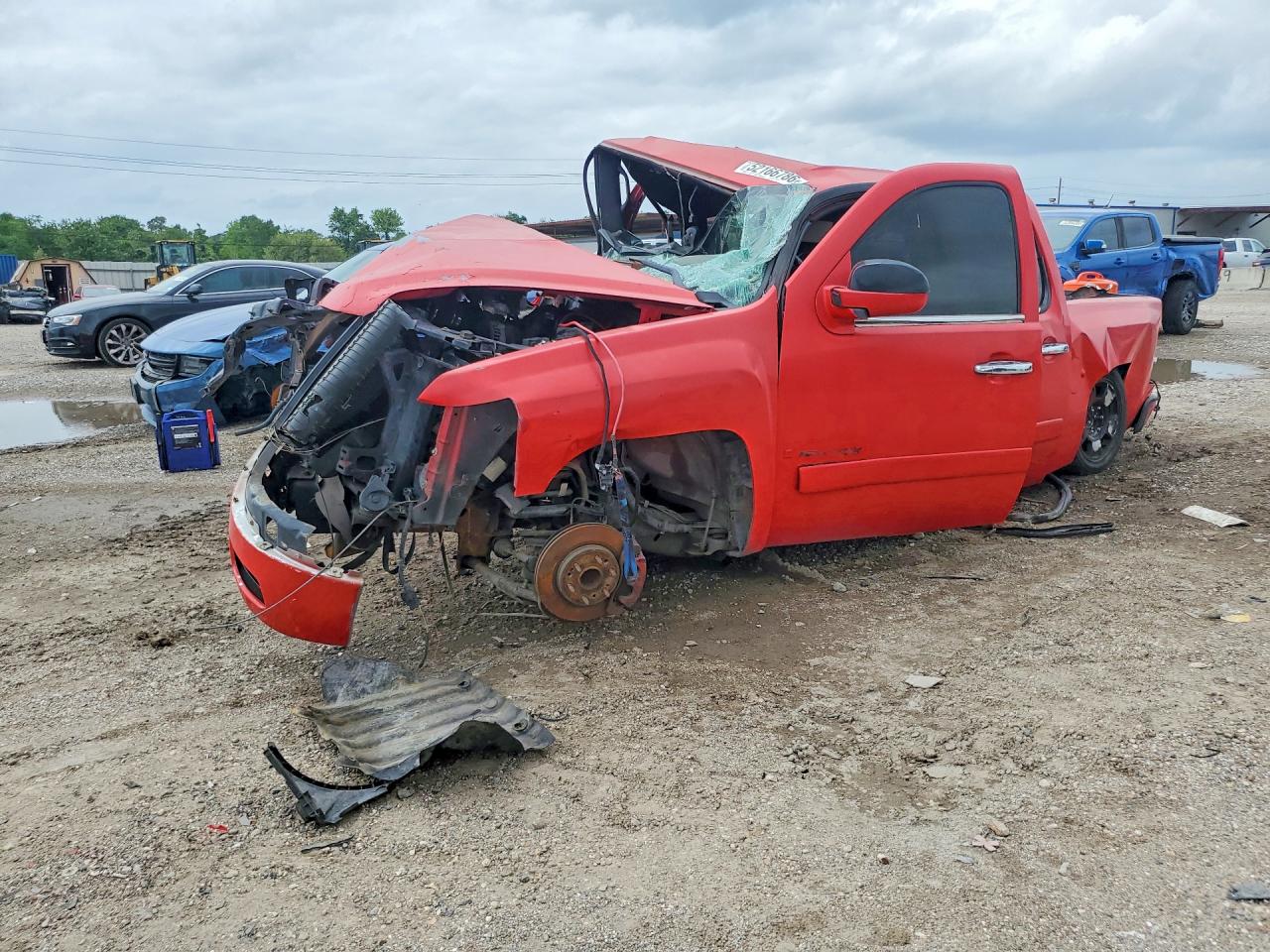 Salvage Chevrolet Silverado Image