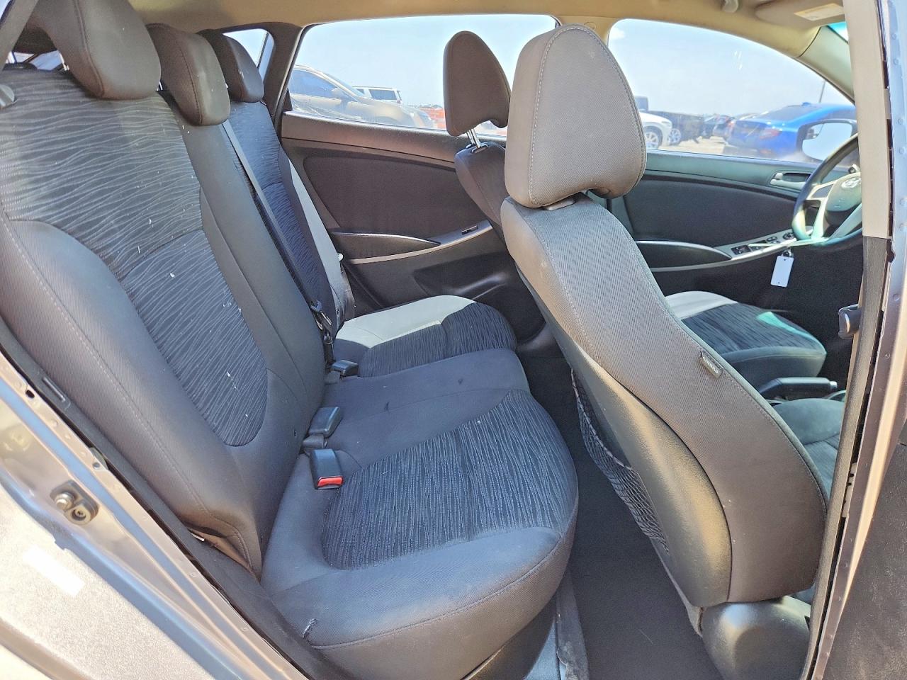 Hyundai ACCENT Gs