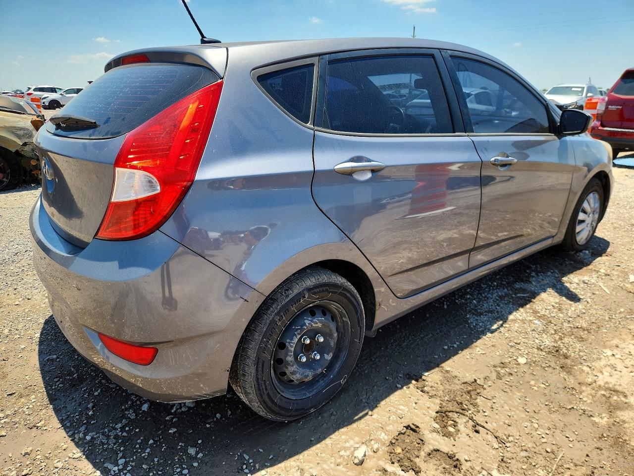 Hyundai ACCENT Gs