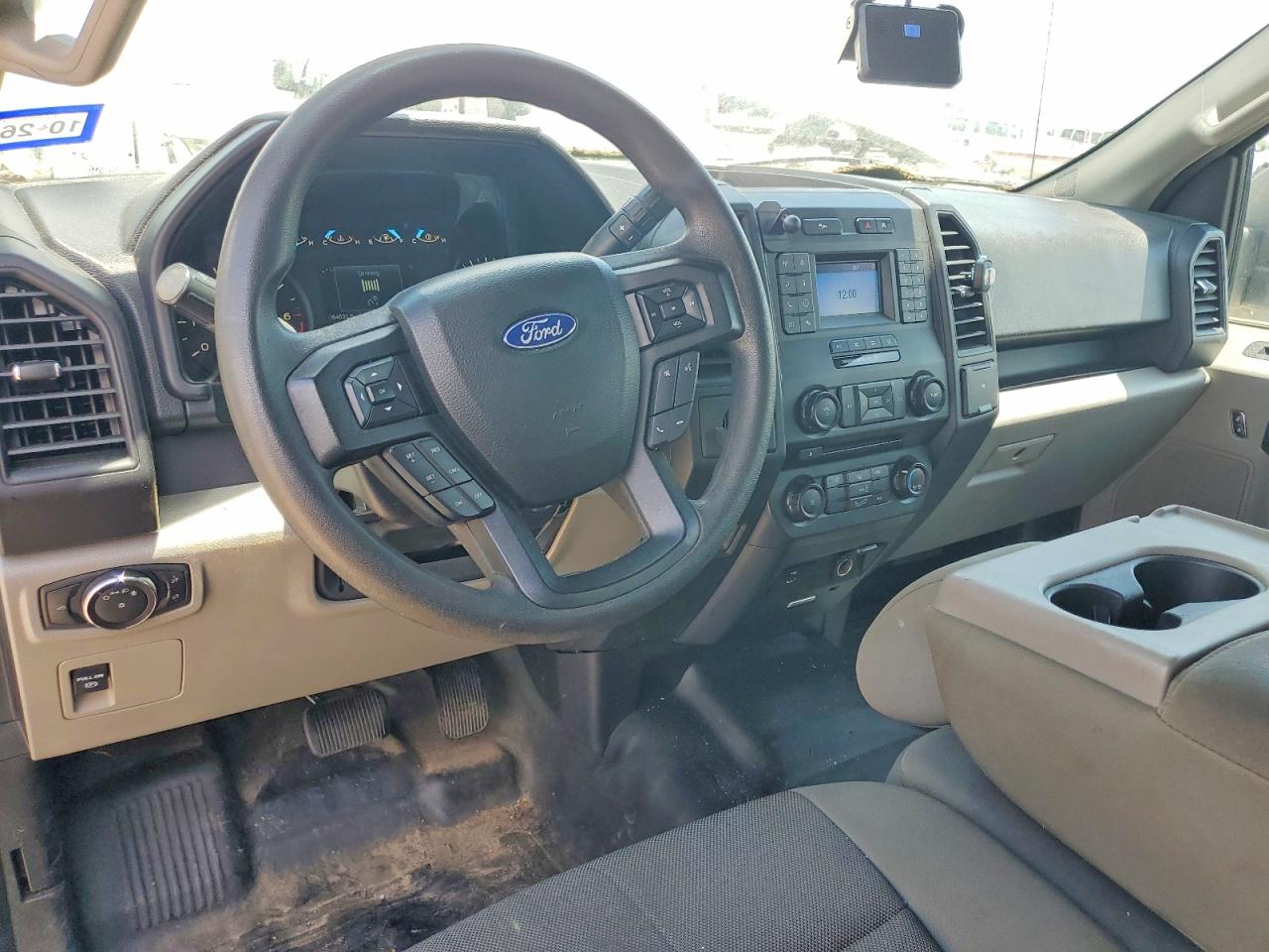 Ford F-150 Super Cab