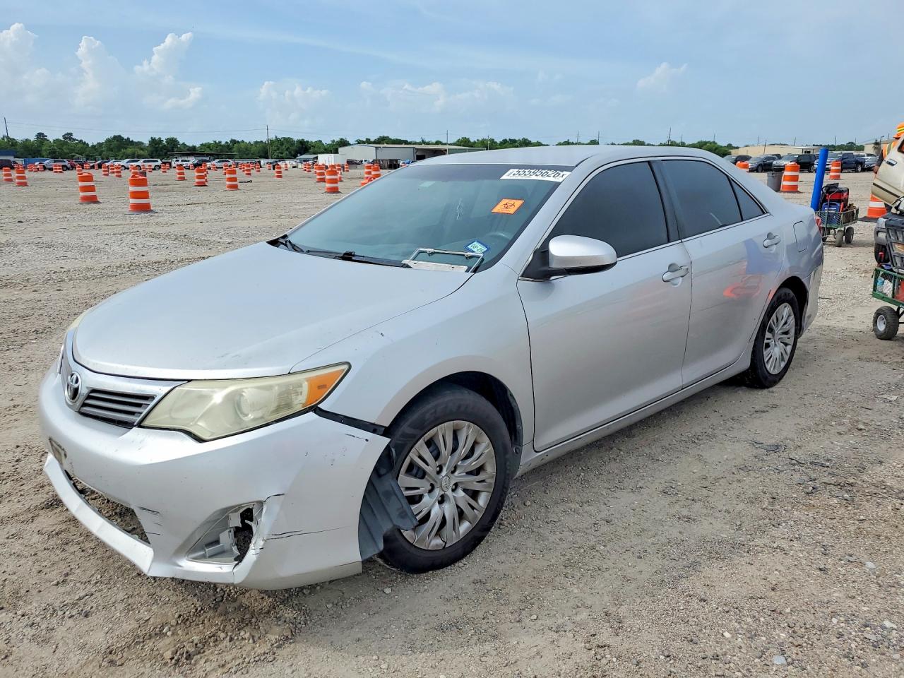 Salvage Toyota Camry Image