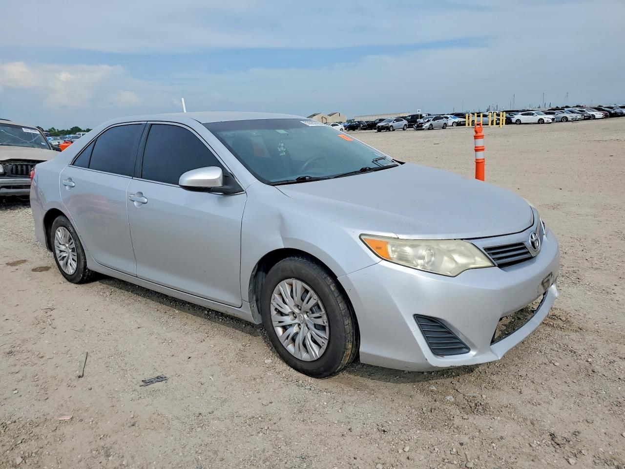 Toyota Camry L