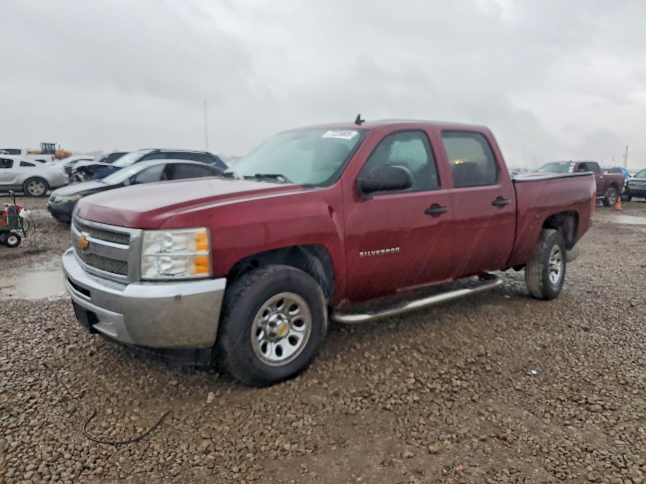 Salvage Chevrolet Silverado Image