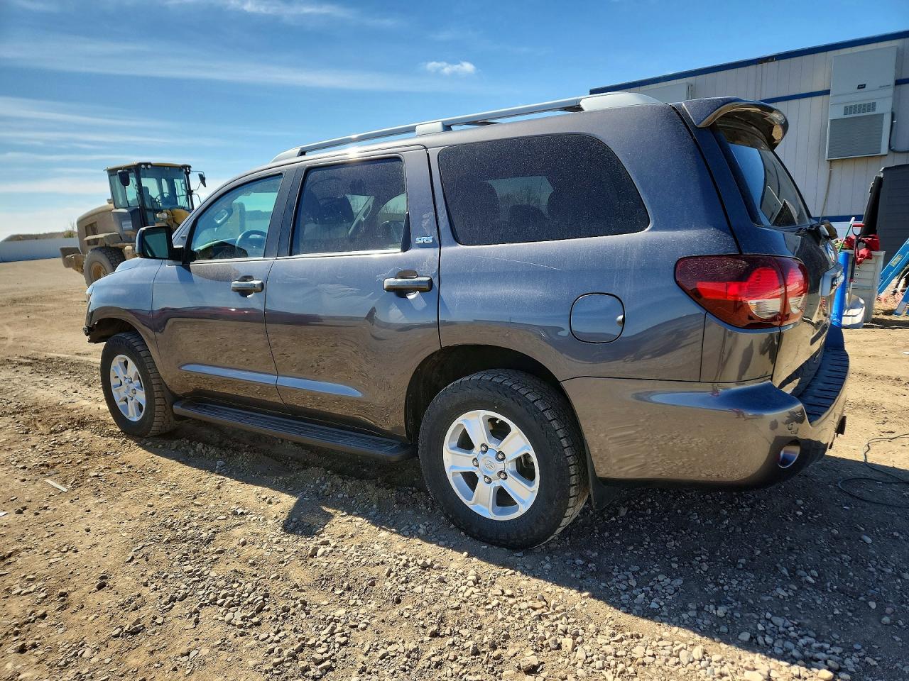 Toyota Sequoia Sr5