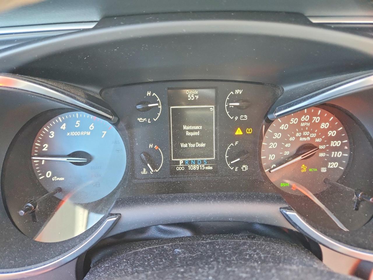 Toyota Sequoia Sr5