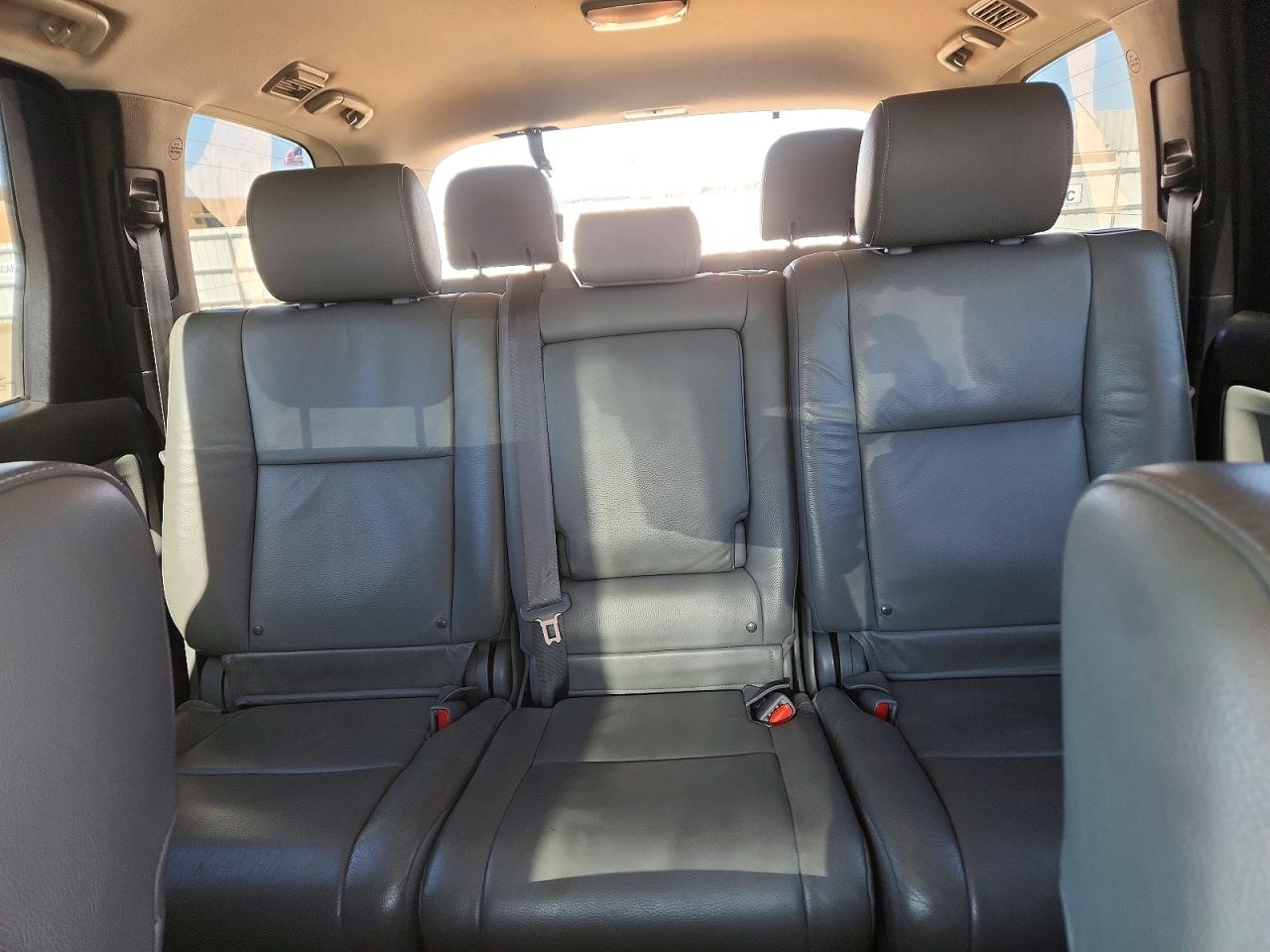 Toyota Sequoia Sr5