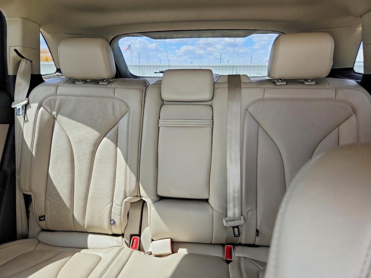Lincoln MKX Reserve