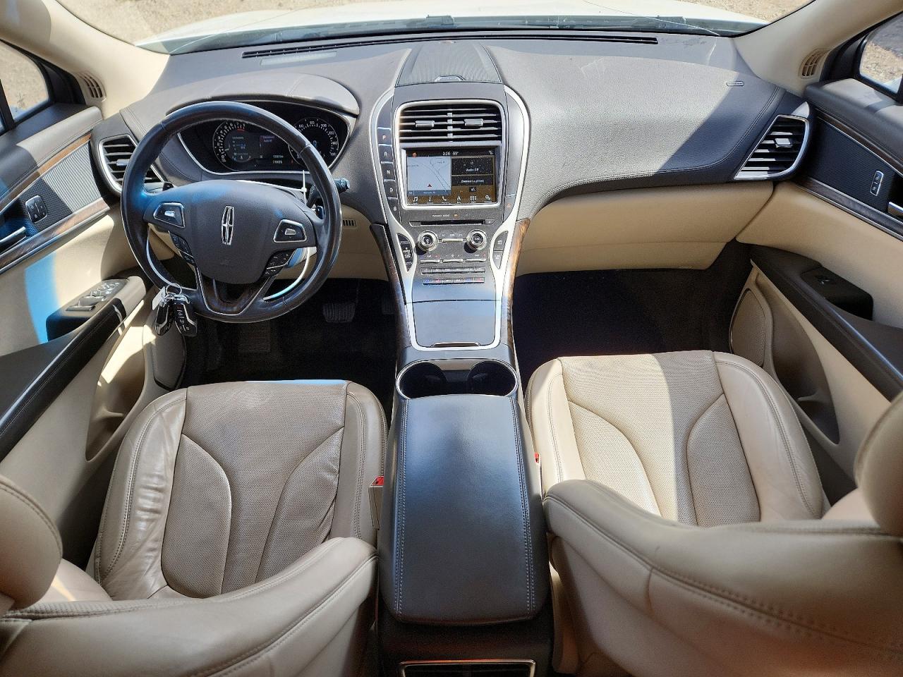 Lincoln MKX Reserve
