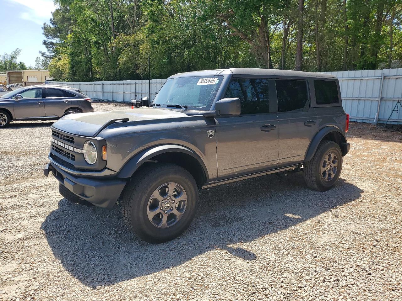 Salvage Ford Bronco Image