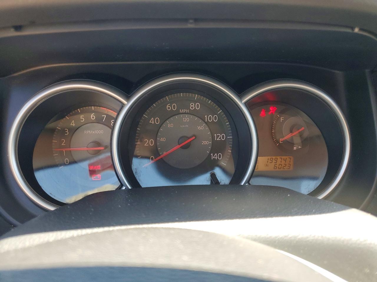 Nissan Versa 1.8 S