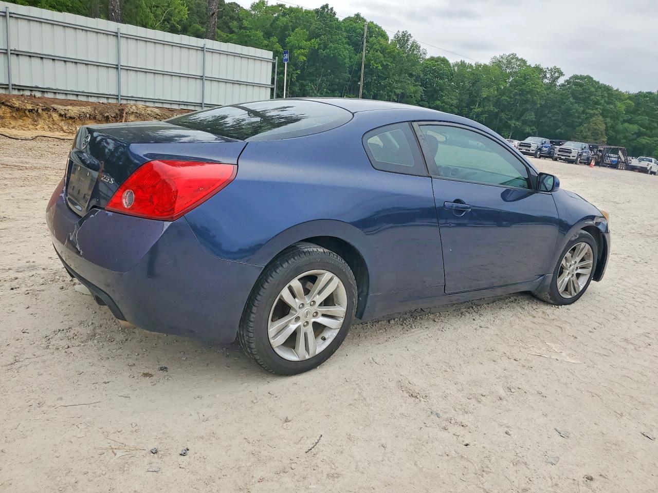Nissan Altima S