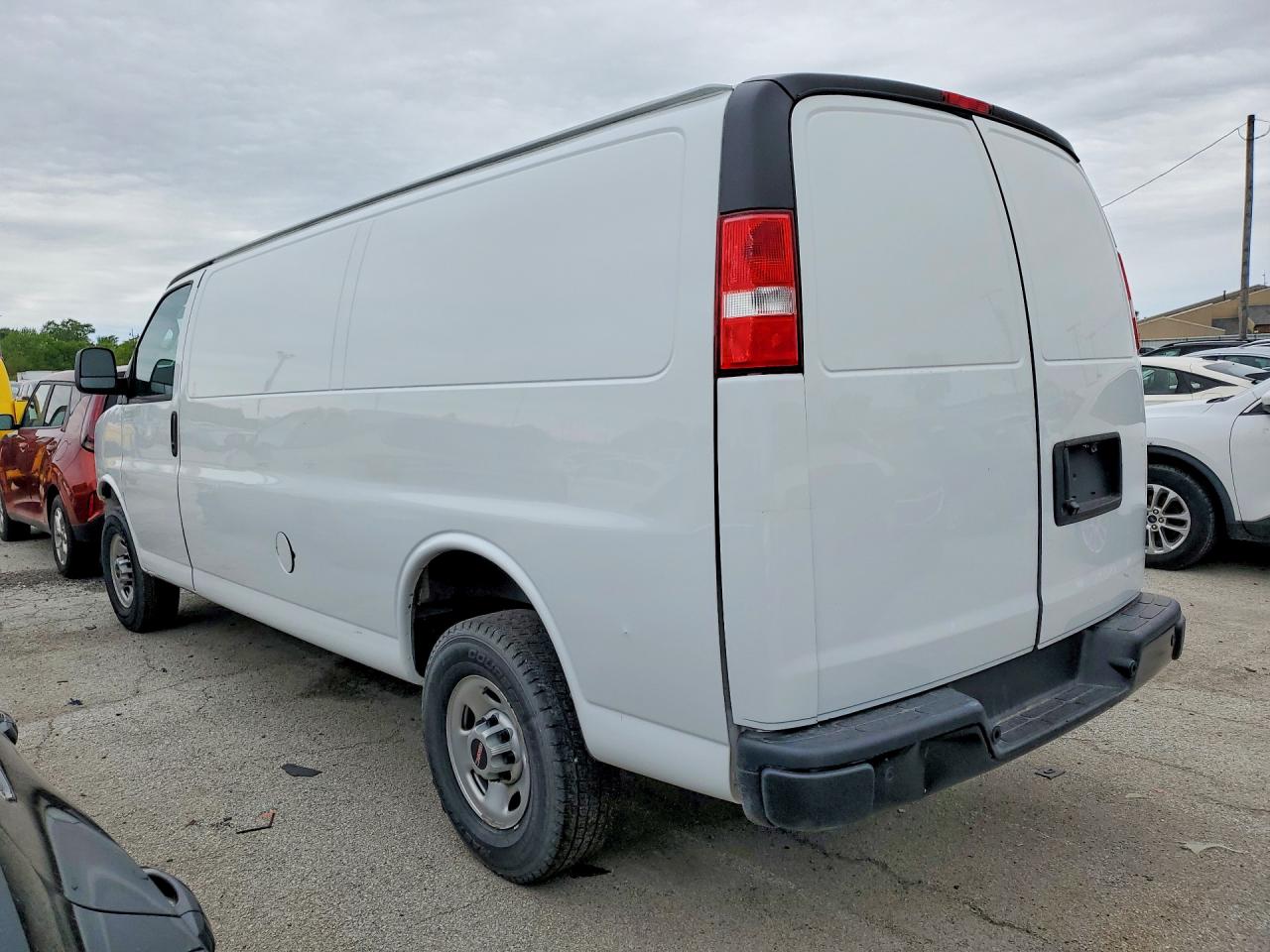 GMC Savana G2500