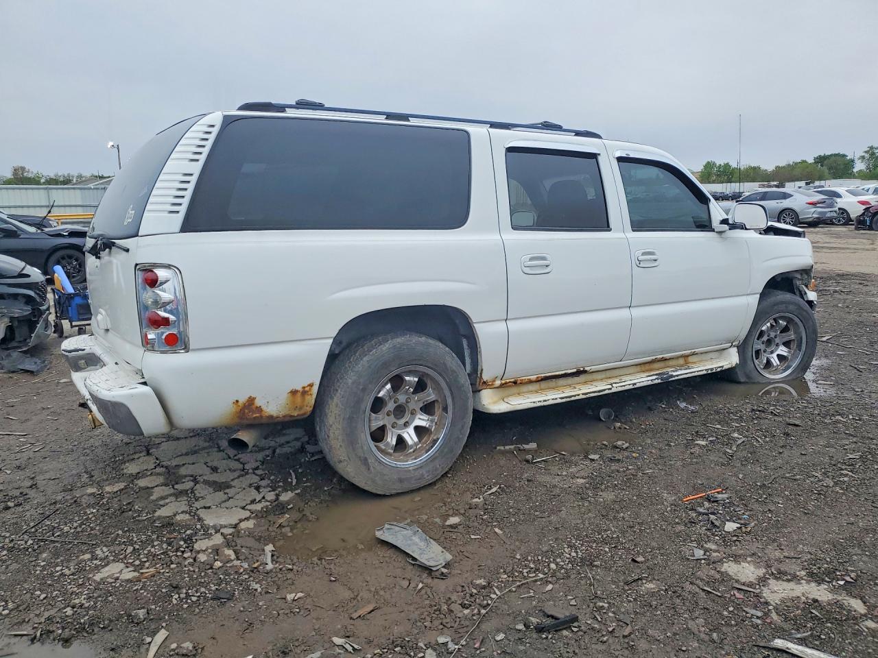 Chevrolet Suburban C1500