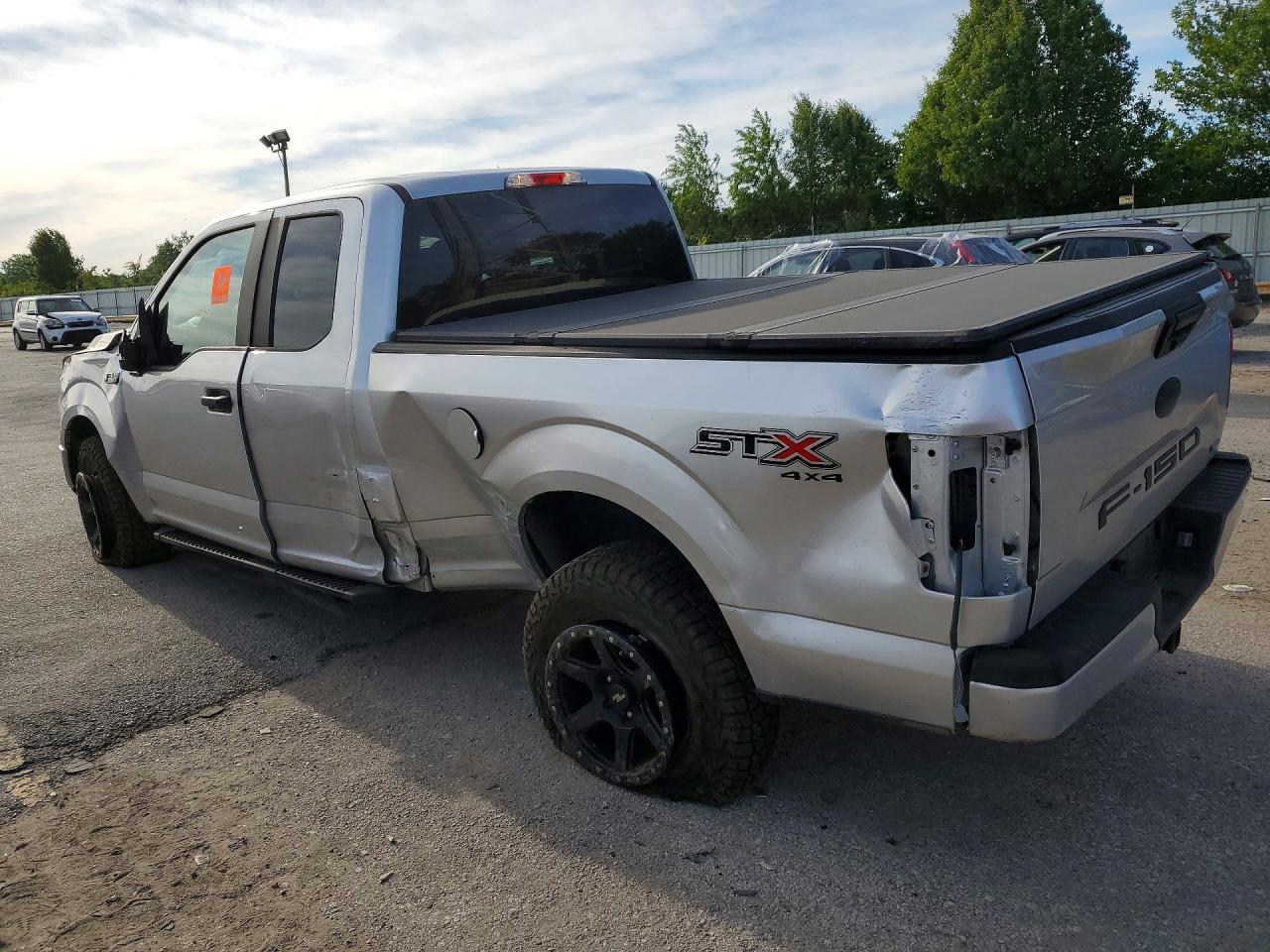 Ford F-150 Super Cab