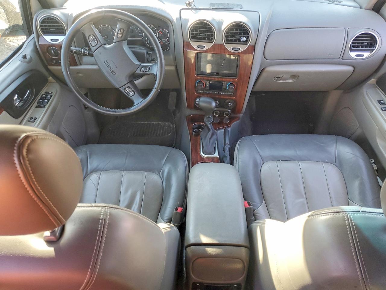 GMC Envoy Xl
