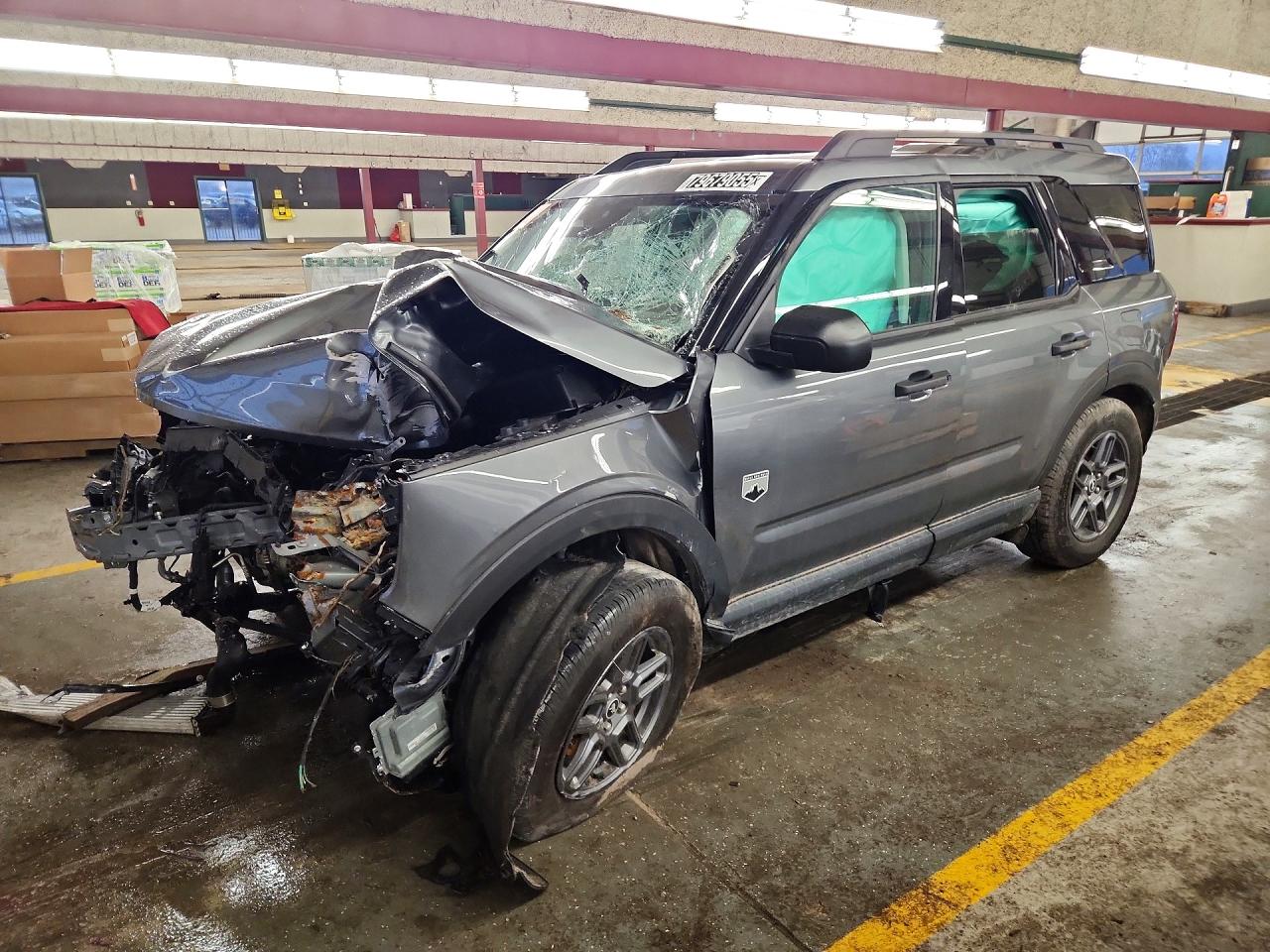 Salvage Ford Bronco Image