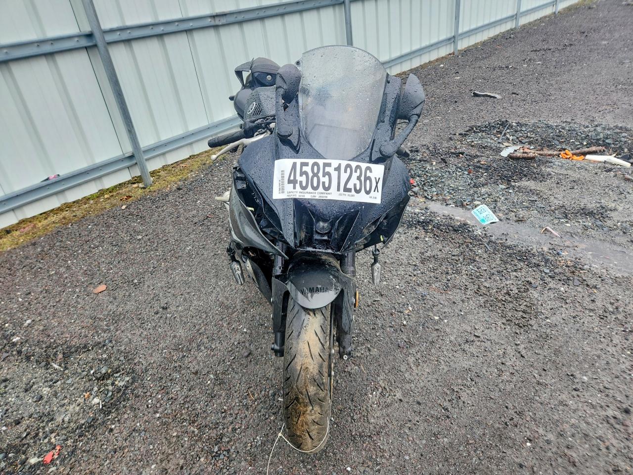 Yamaha Yzfr7