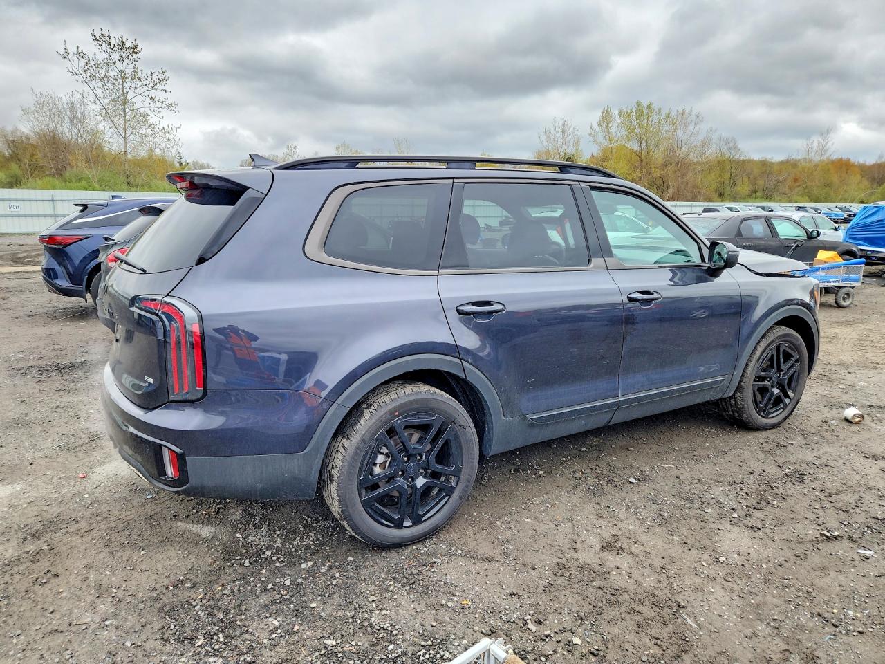 Kia Telluride Ex X-line