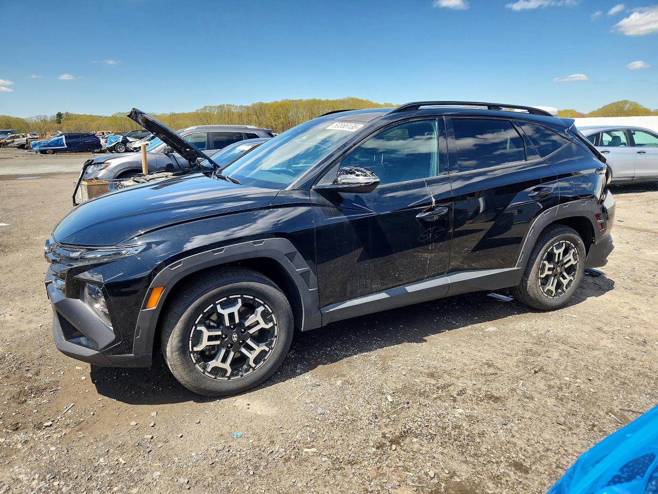 Salvage Hyundai TUCSON Image