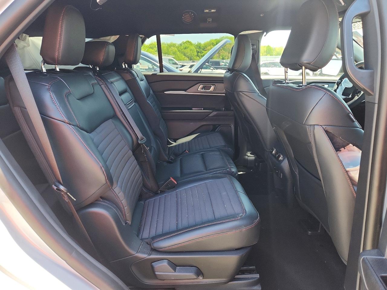 Ford Explorer St-line