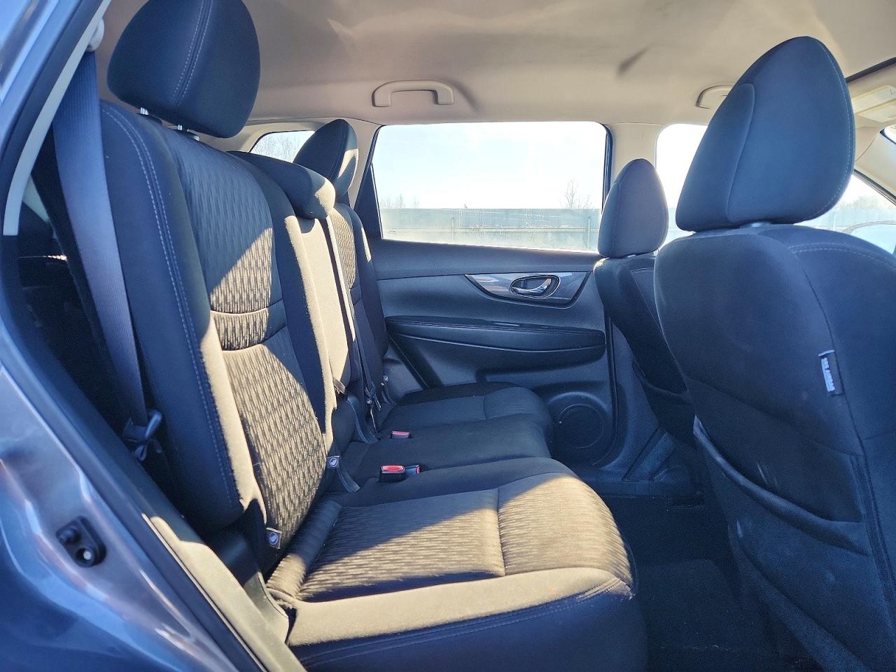 Nissan Rogue Sv
