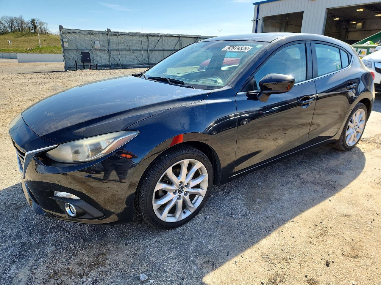 Salvage Mazda 3 Image