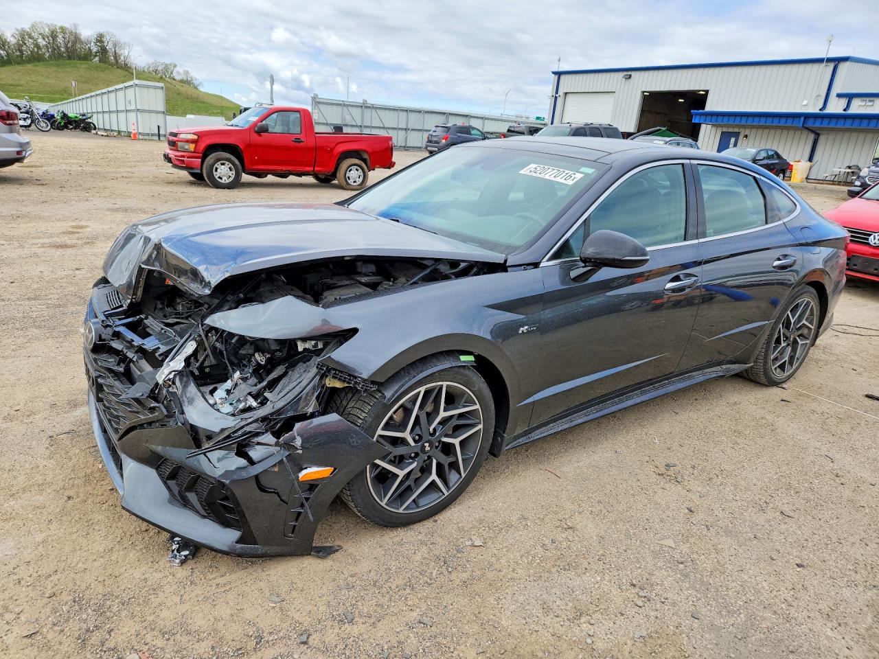Salvage Hyundai SONATA Image