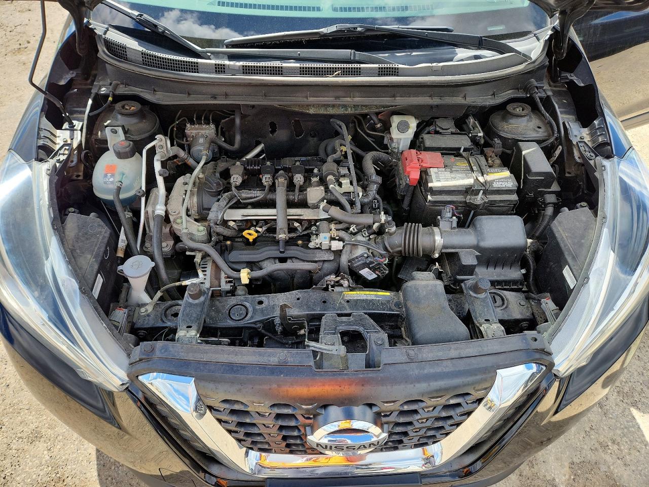 Nissan Kicks S