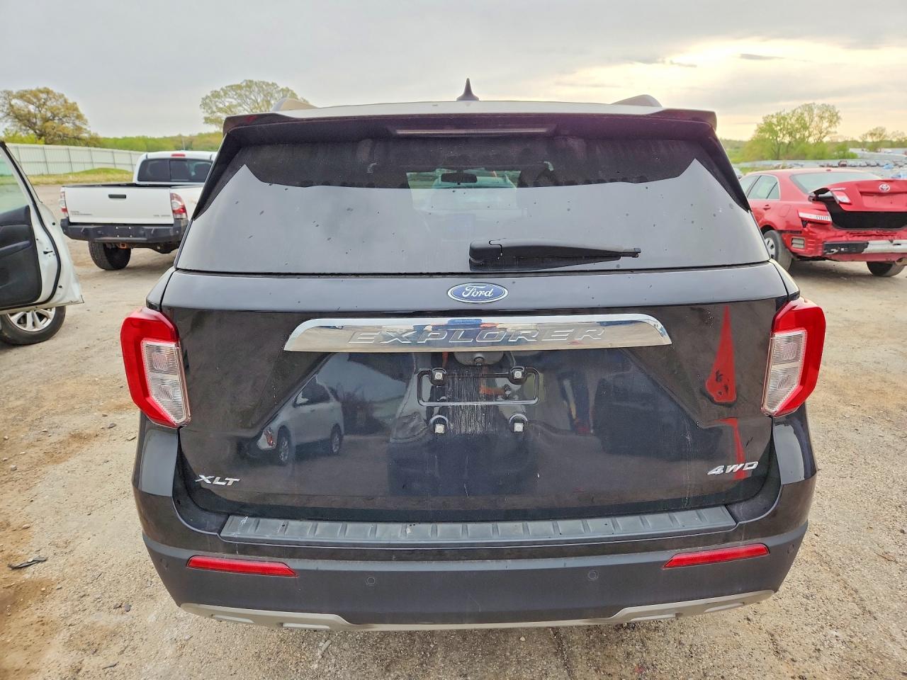 Ford Explorer Xlt