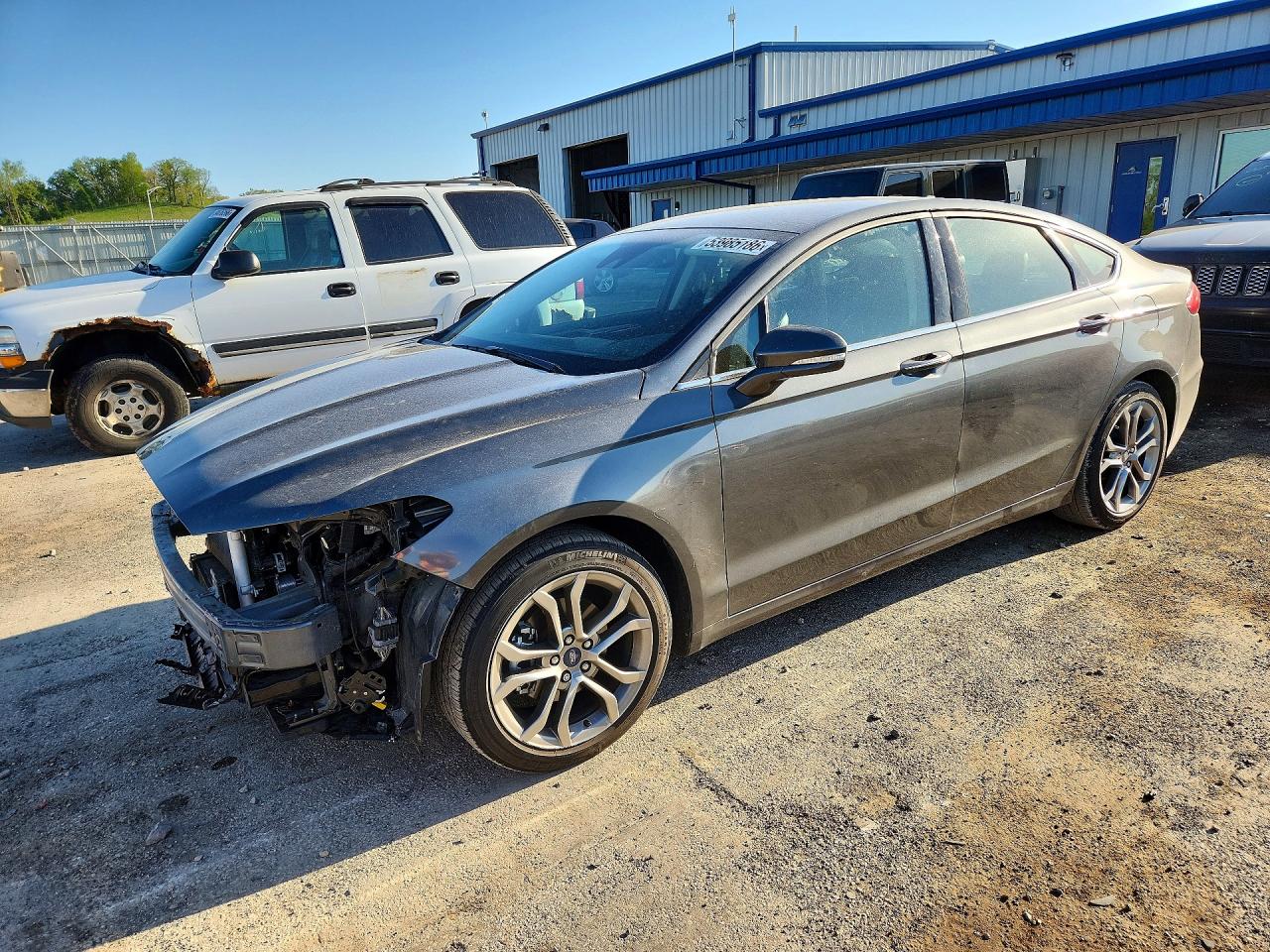 Salvage Ford Fusion Image